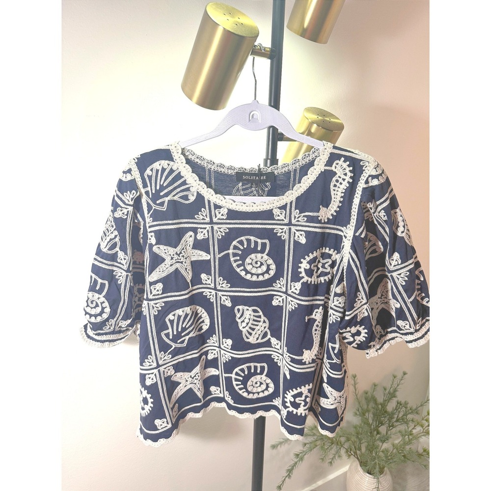 Solitaire LG beautiful full embroidery seashell coastal navy casual preppy NWOT